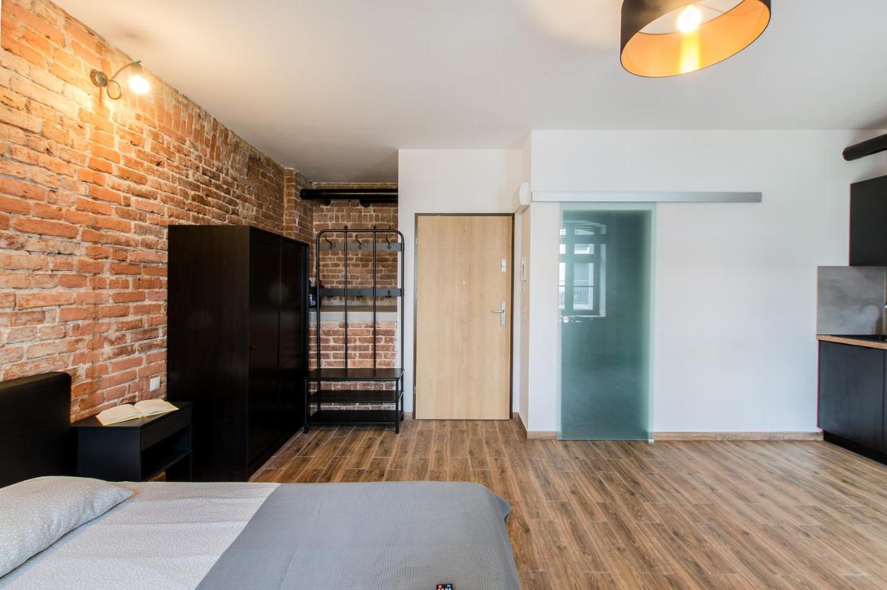 Smart Rental Management Apartments - City Center Wroclaw Bagian luar foto