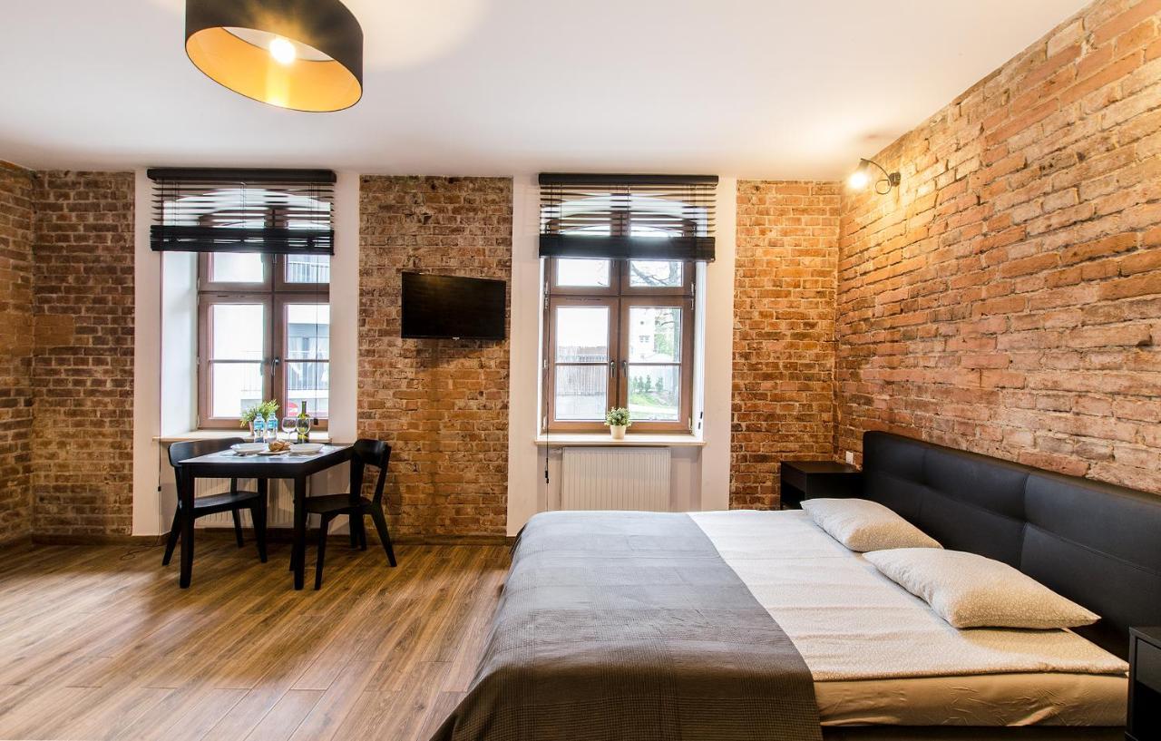 Smart Rental Management Apartments - City Center Wroclaw Bagian luar foto