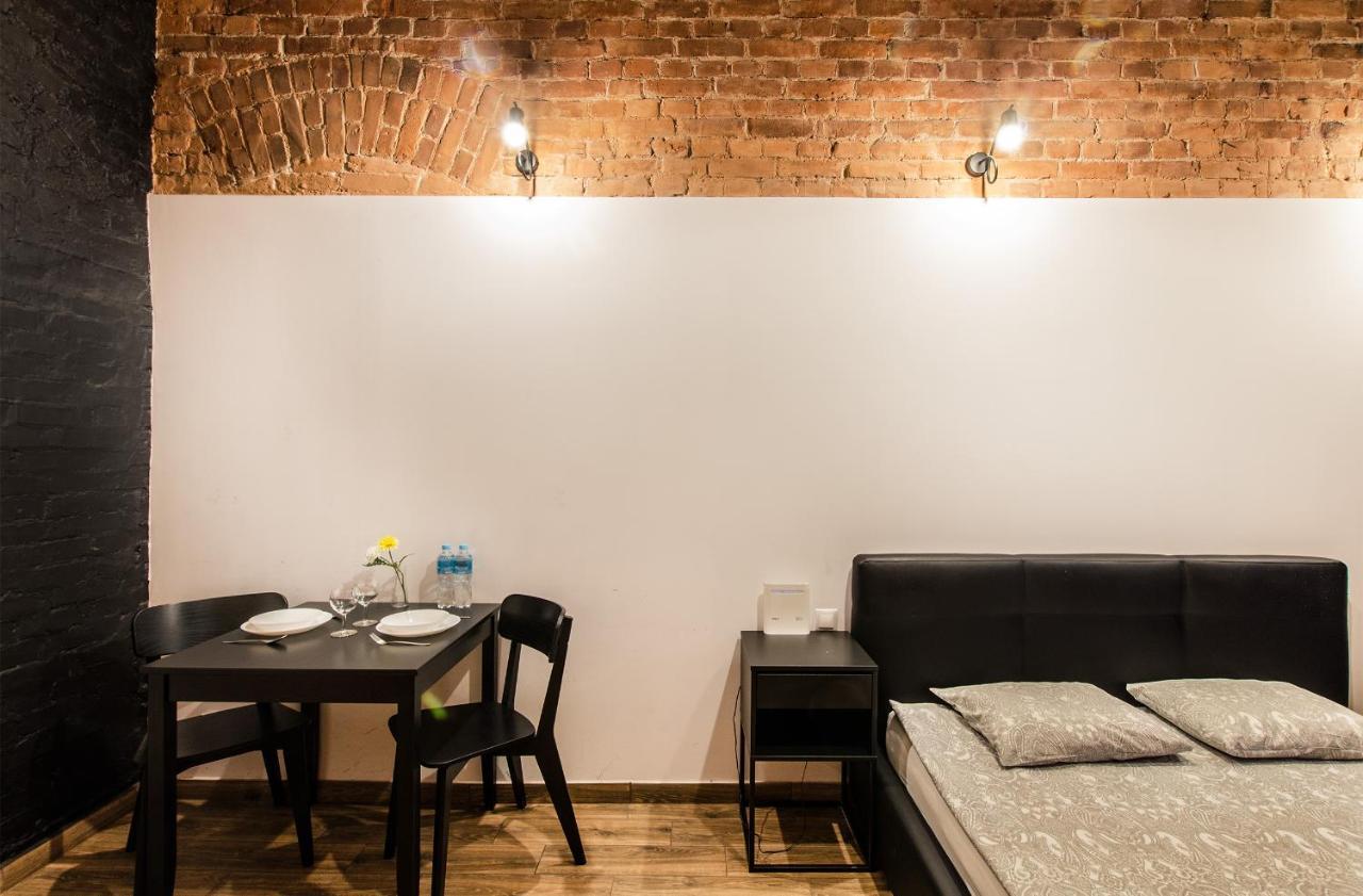 Smart Rental Management Apartments - City Center Wroclaw Bagian luar foto