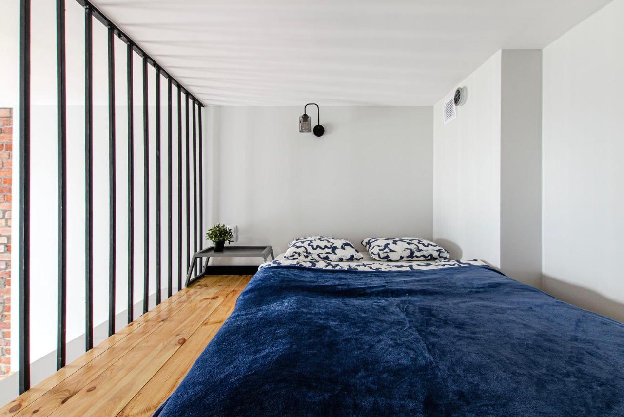 Smart Rental Management Apartments - City Center Wroclaw Bagian luar foto