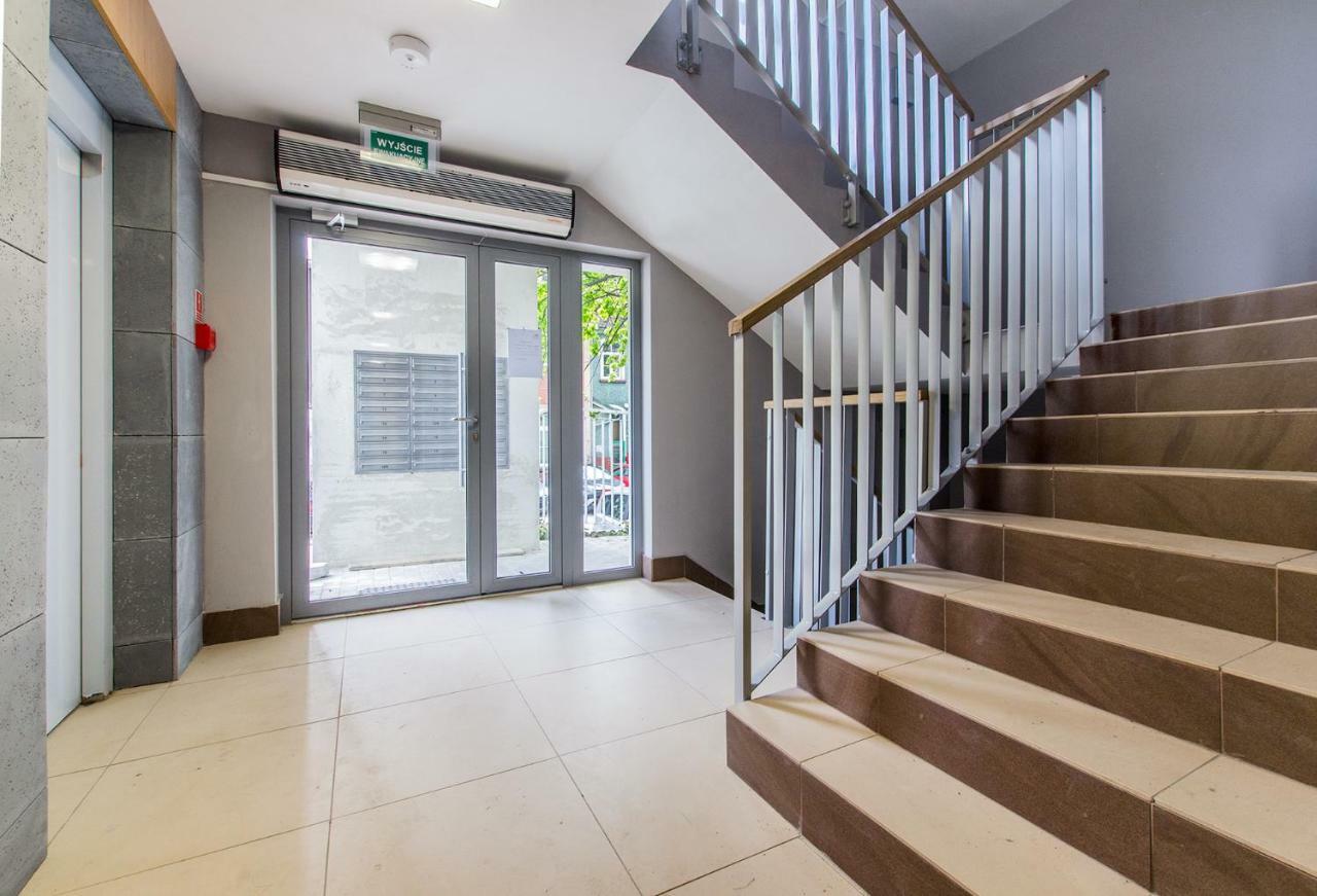 Smart Rental Management Apartments - City Center Wroclaw Bagian luar foto